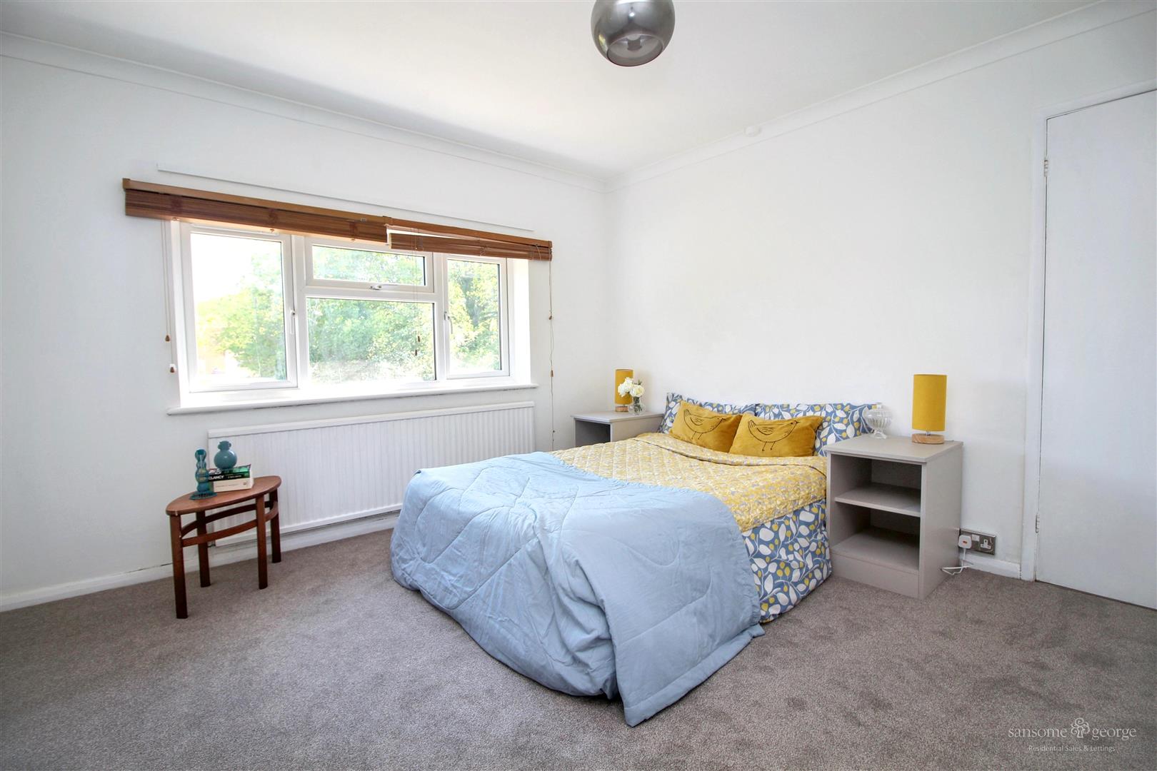 City Road, Tilehurst, Reading